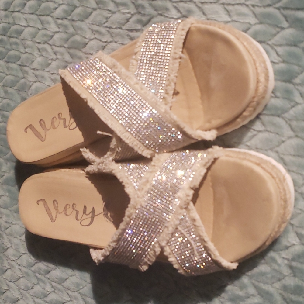 Very G Platform Sandal Size 8